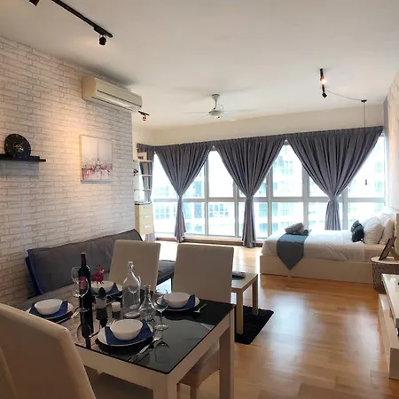 ✦Time & Traveller✦Regalia Suites And Residence✦Klcc View Infinity Pool✦双子塔无边泳池 Kuala Lumpur Exterior photo
