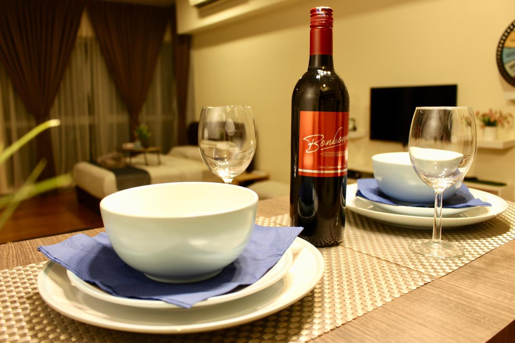 ✦time & Traveller✦regalia And Residence✦klcc View Infinity Pool✦双子塔无边泳池 Apartment Kuala Lumpur