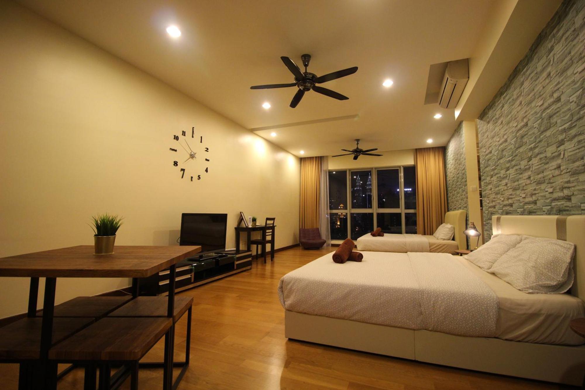 ✦time & Traveller✦regalia And Residence✦klcc View Infinity Pool✦双子塔无边泳池 Apartment