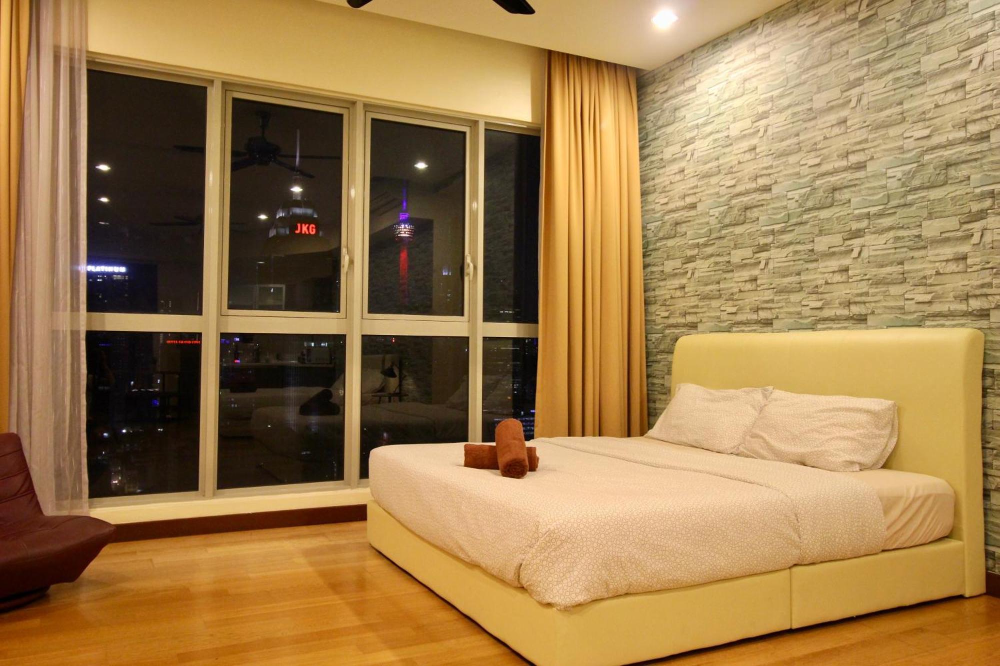 ✦time & Traveller✦regalia And Residence✦klcc View Infinity Pool✦双子塔无边泳池 Apartment Kuala Lumpur