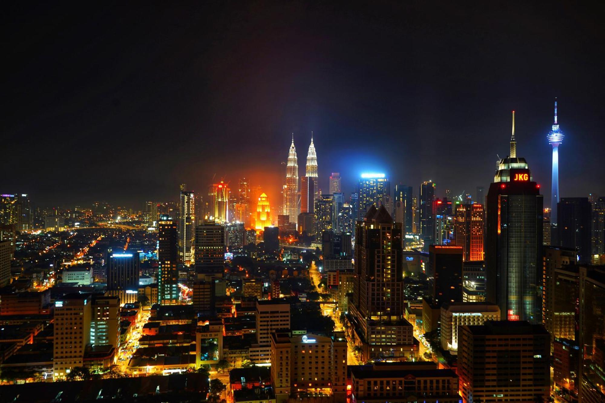 ✦time & Traveller✦regalia And Residence✦klcc View Infinity Pool✦双子塔无边泳池 * Kuala Lumpur
