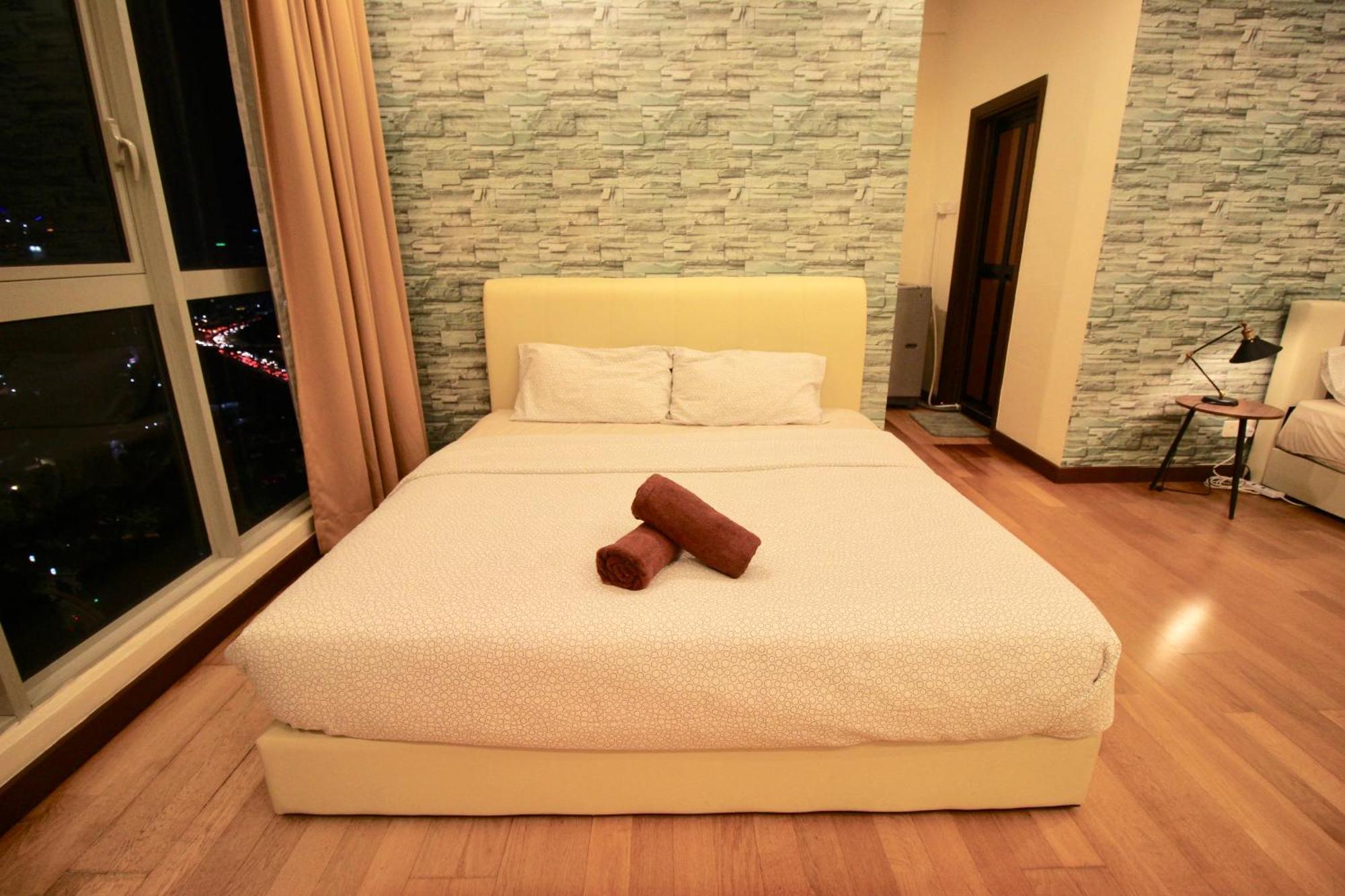 Apartment ✦time & Traveller✦regalia And Residence✦klcc View Infinity Pool✦双子塔无边泳池